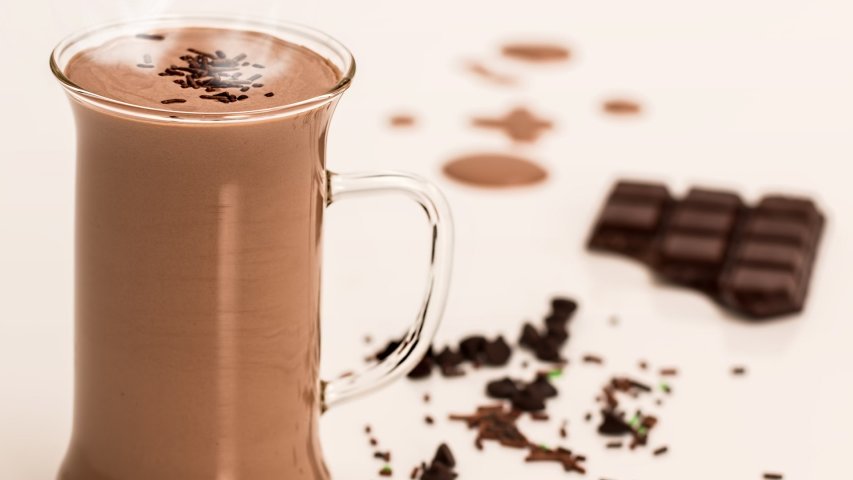 chocolademelk-drinken